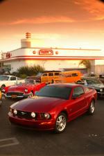 Ford Mustang GT 2005 года